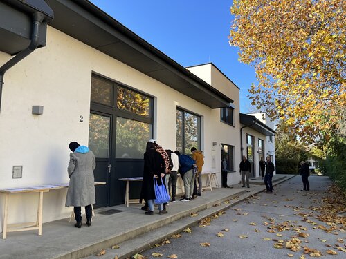 Rundgang am Friedrichshof // Schichten freilegen